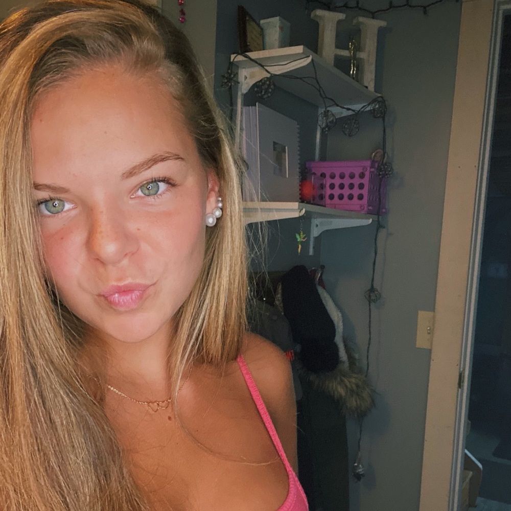 Meet your Posher, Haley